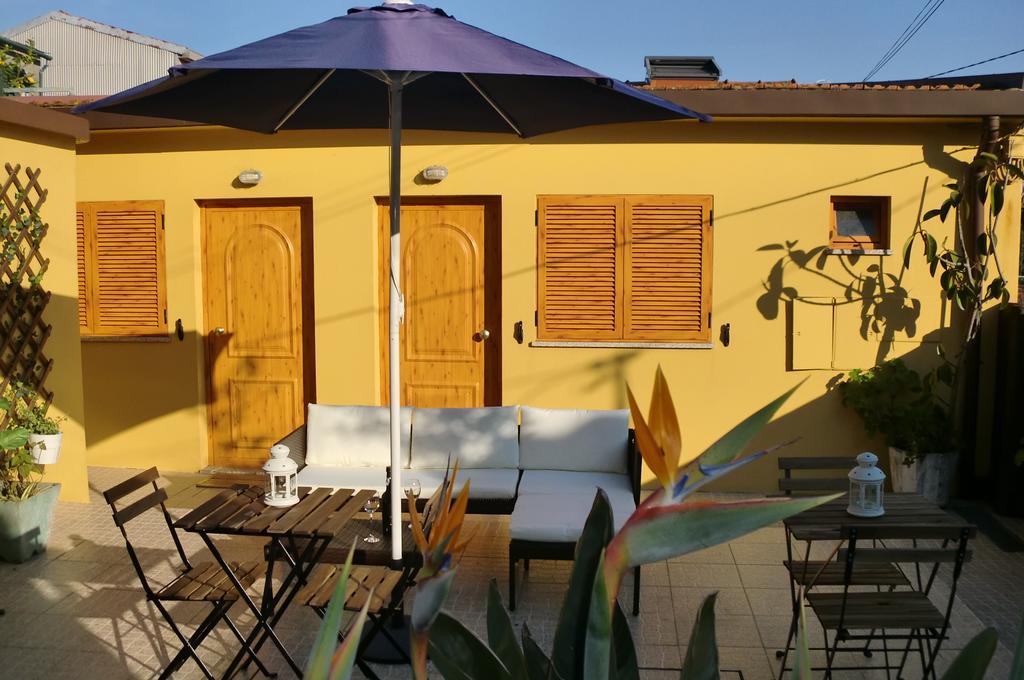 The Yellow House Vila Nova de Gaia Esterno foto